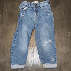 4T Old Navy Boyfriend Jean with Adjustable Straps and Embroidered Hearts